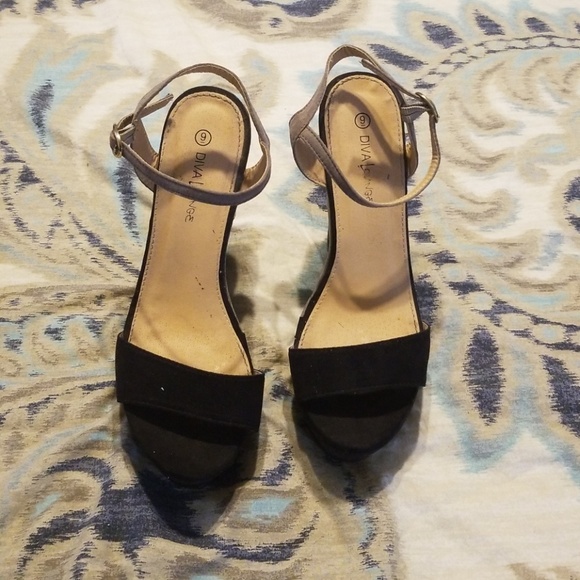 Black & Grey Skinny Strap wedges - Picture 2 of 3
